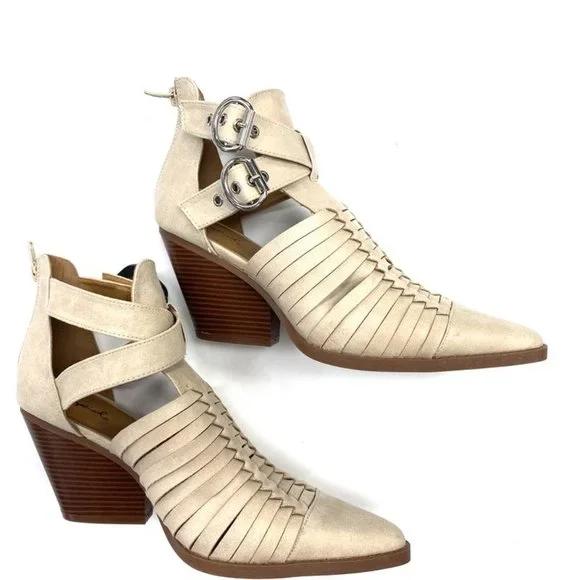 Qupid Light Tan Faux Suede Shoes - Size 9 - Picture 4 of 10